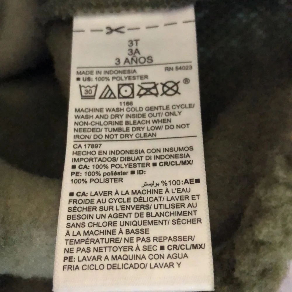 Old Navy Girl’s Sherpa green camouflage dress